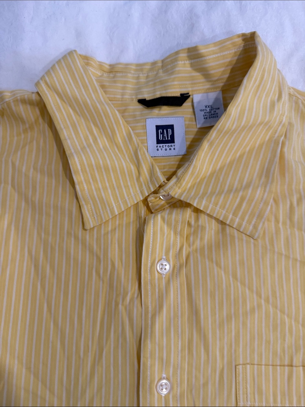 GAP Yellow and White Striped Men’s Button-Up Shirt